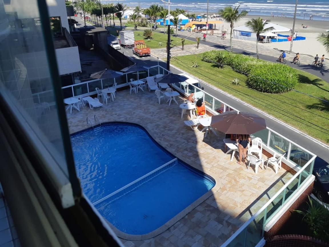 Ferienwohnung Frente Mar Piscina Churrasqueira Wifi Garagem Portaria 24Hs Solemar Exterior foto