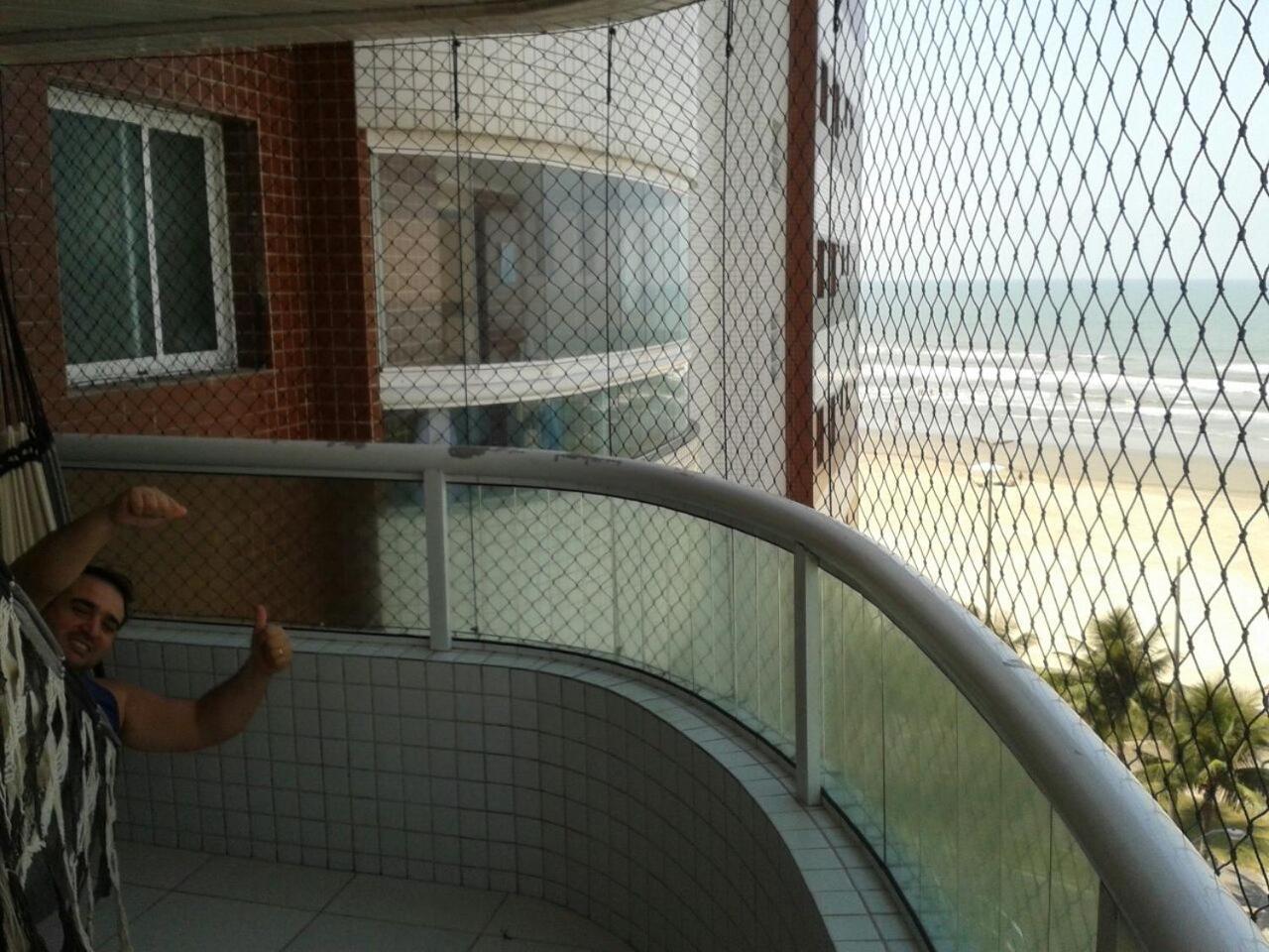 Ferienwohnung Frente Mar Piscina Churrasqueira Wifi Garagem Portaria 24Hs Solemar Exterior foto